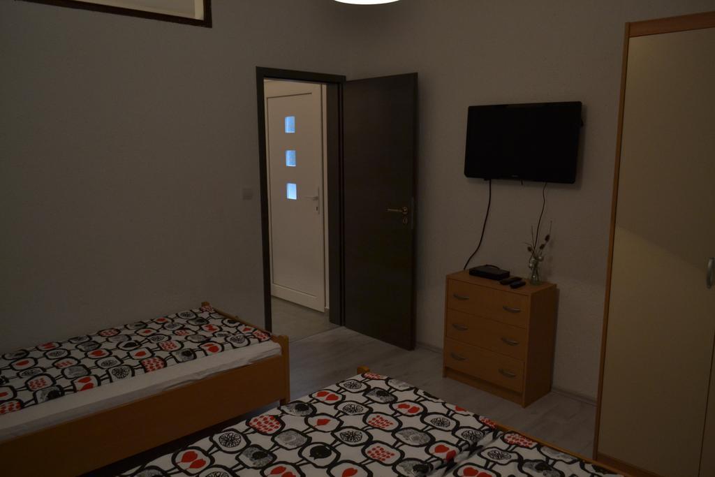 Apartments Peloza Poreč Rum bild